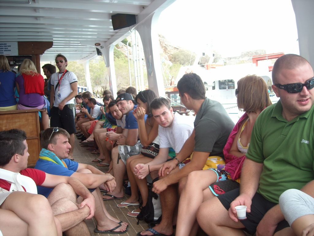 i/Kranj/Absolvent08/05-BoatParty/absolvent 1704.jpg